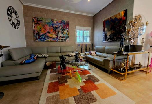 Resale - Villa - Catral