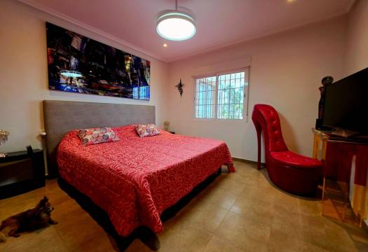 Resale - Villa - Catral