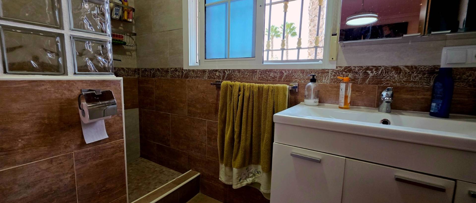 Resale - Villa - Catral