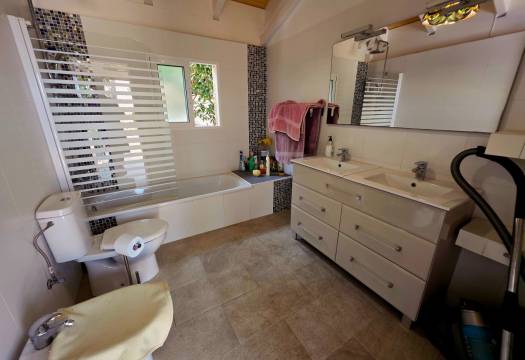 Resale - Villa - Catral