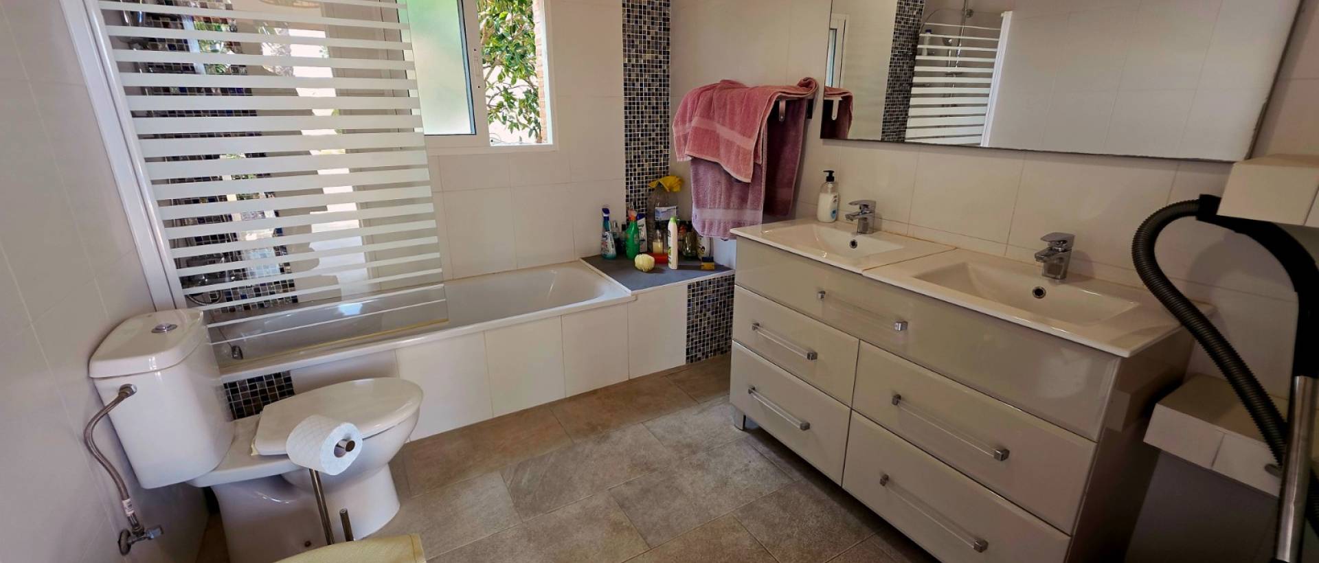 Resale - Villa - Catral