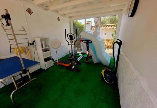 Resale - Villa - Catral