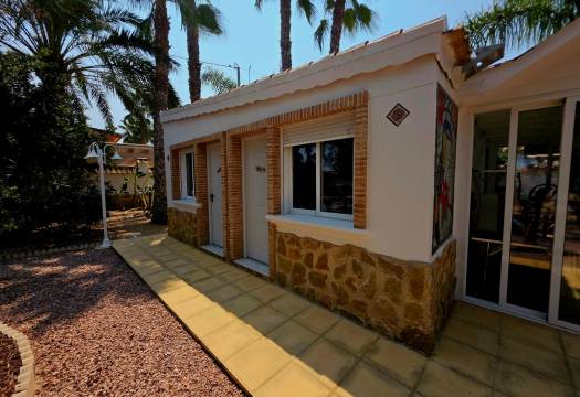 Resale - Villa - Catral
