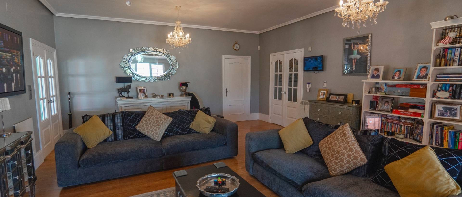 Resale - Villa - Heredades