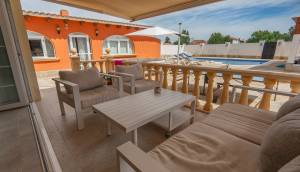 Resale - Villa - Heredades