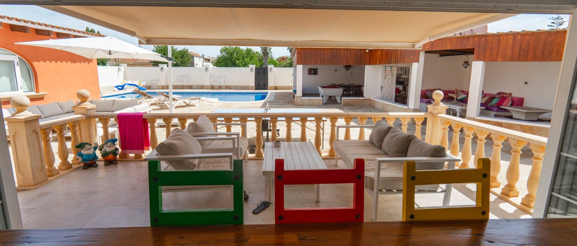 Resale - Villa - Heredades