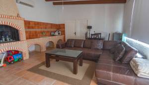 Resale - Villa - Heredades