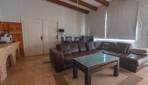 Resale - Villa - Heredades