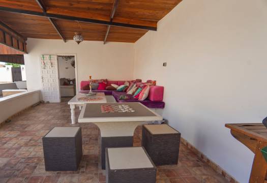 Resale - Villa - Heredades