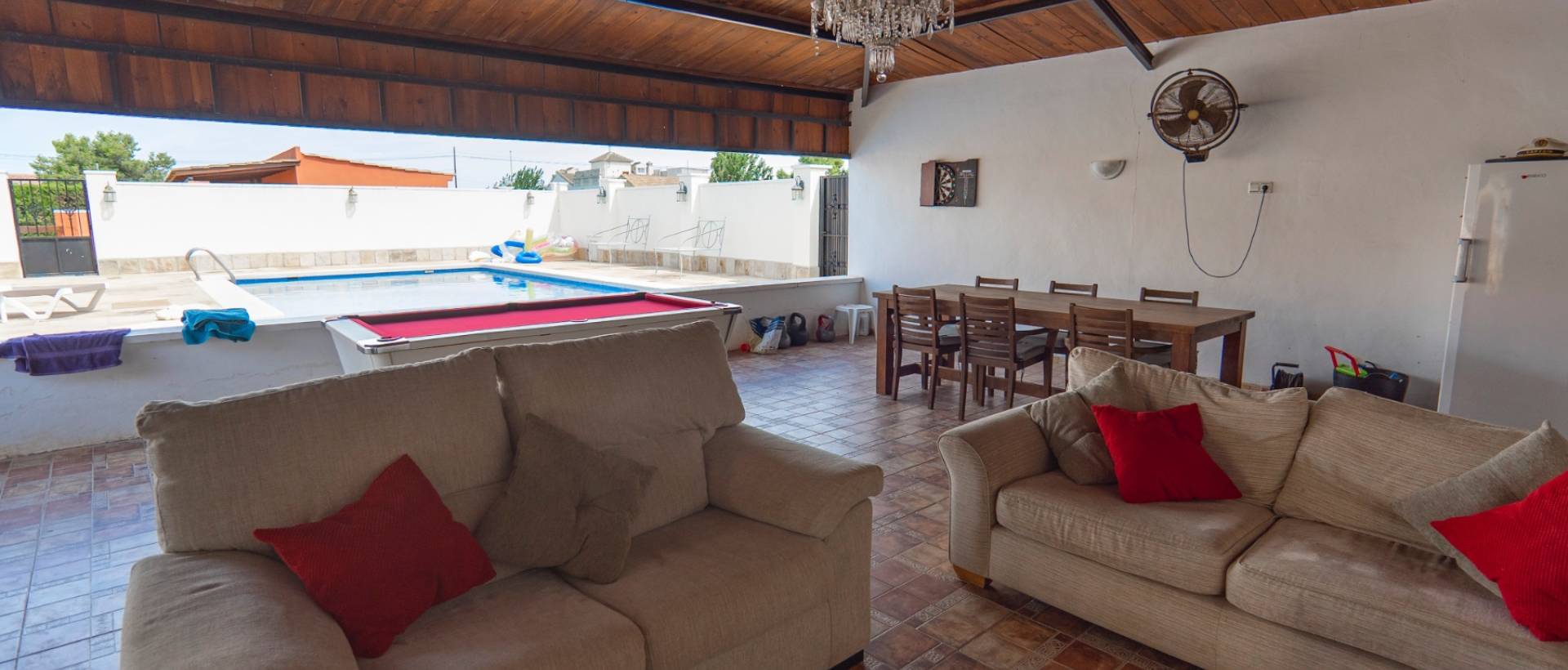 Resale - Villa - Heredades