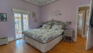 Resale - Villa - Heredades