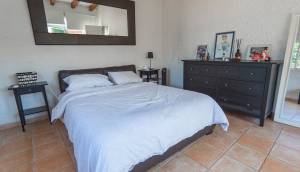 Resale - Villa - Heredades