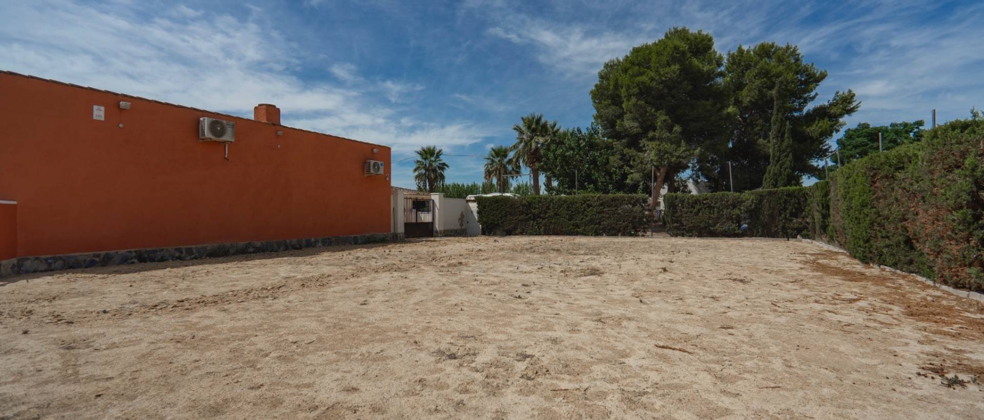 Resale - Villa - Heredades