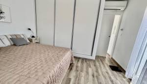 Resale - Villa - Punta Prima