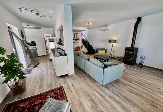 Resale - Villa - Punta Prima