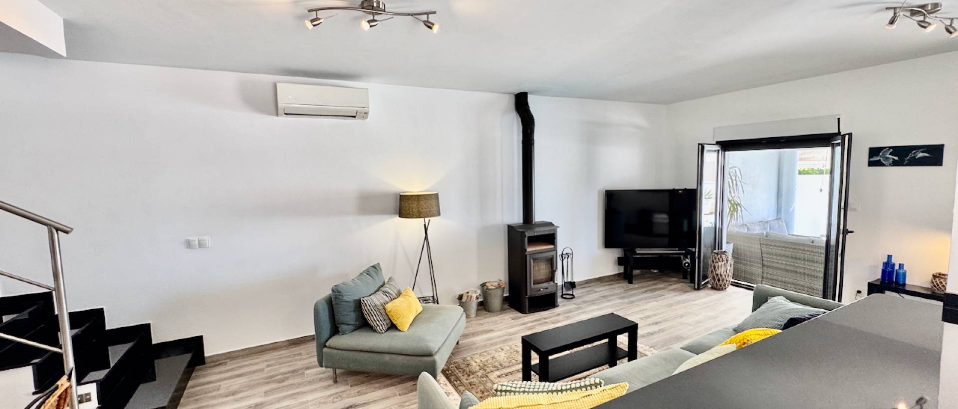 Resale - Villa - Punta Prima