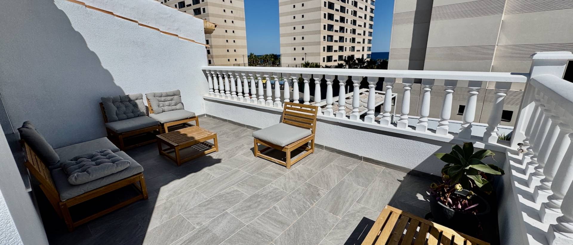 Resale - Villa - Punta Prima