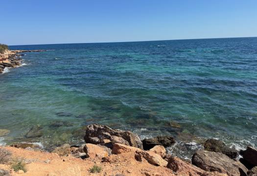 Resale - Villa - Punta Prima