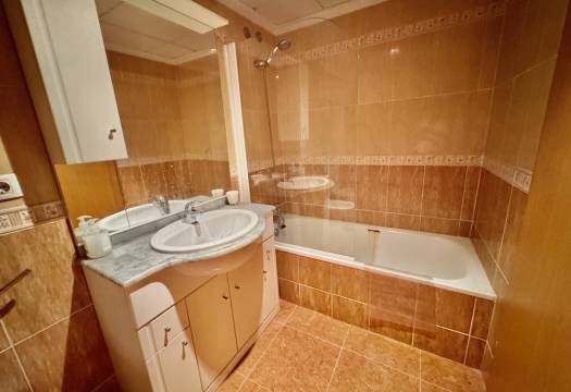 Resale - Apartment - Guardamar del Segura