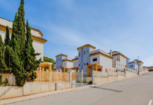 Obra Nueva - Villa / Chalet - San Fulgencio - El Oasis