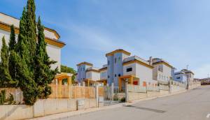 Obra Nueva - Villa / Chalet - San Fulgencio - El Oasis