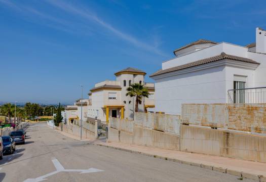 Obra Nueva - Villa / Chalet - San Fulgencio - El Oasis