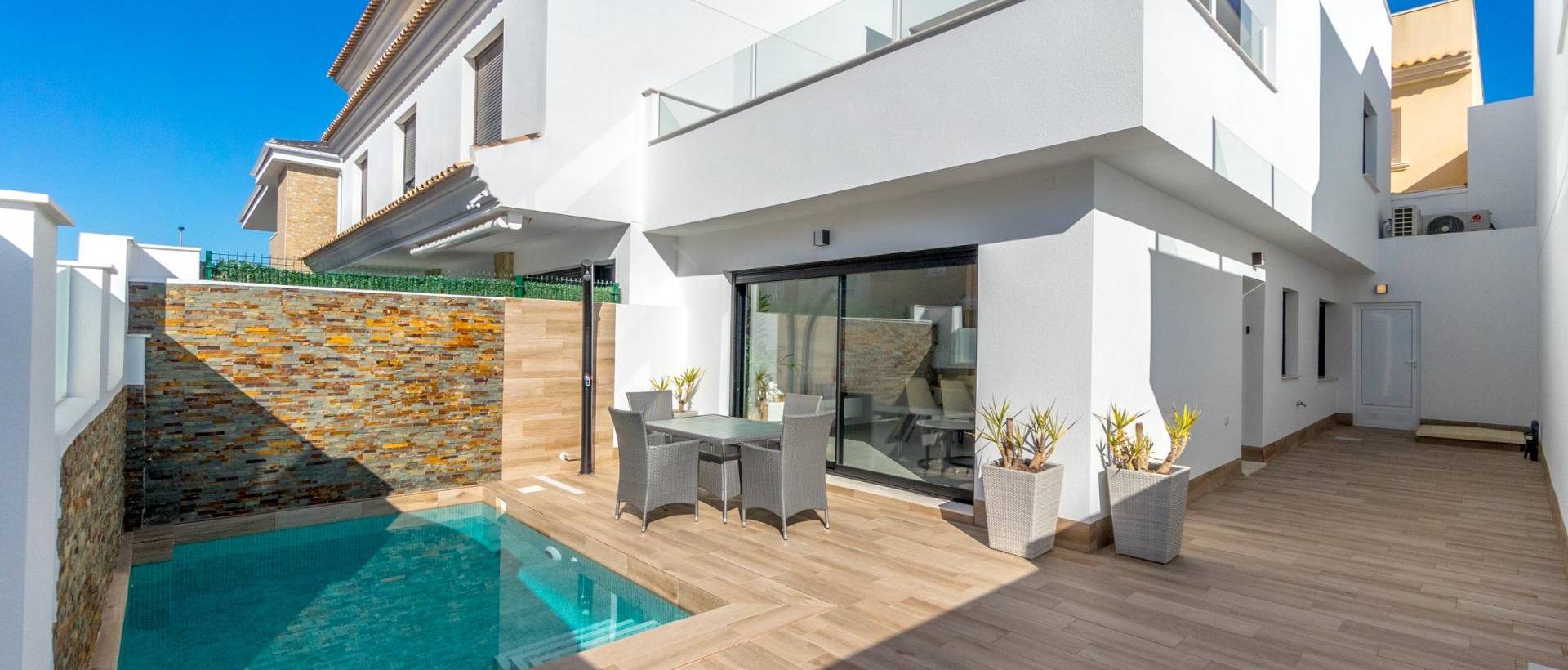 Obra Nueva - Villa / Chalet - San Pedro del Pinatar - Polideportivo