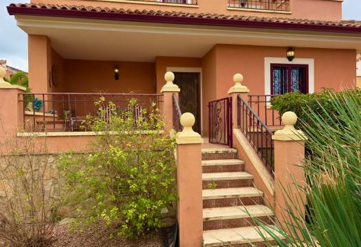 Resale - Villa - Hondon de las Nieves - Urbaniz La Montañosa