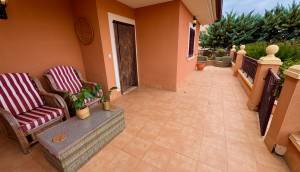 Resale - Villa - Hondon de las Nieves - Urbaniz La Montañosa