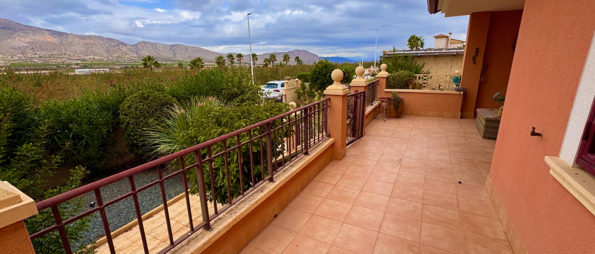 Resale - Villa - Hondon de las Nieves - Urbaniz La Montañosa