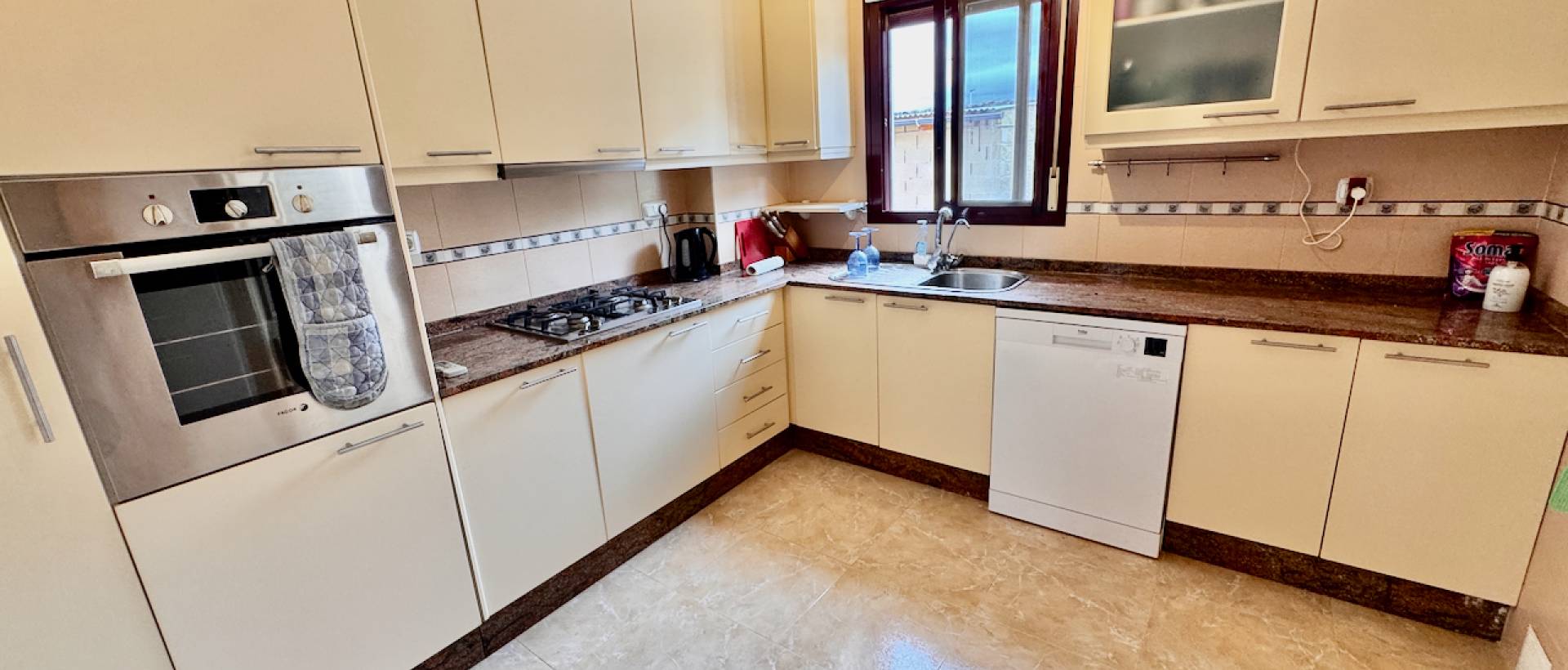 Resale - Villa - Hondon de las Nieves - Urbaniz La Montañosa