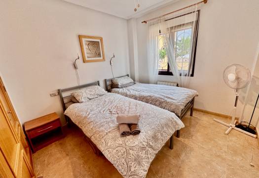 Resale - Villa - Hondon de las Nieves - Urbaniz La Montañosa