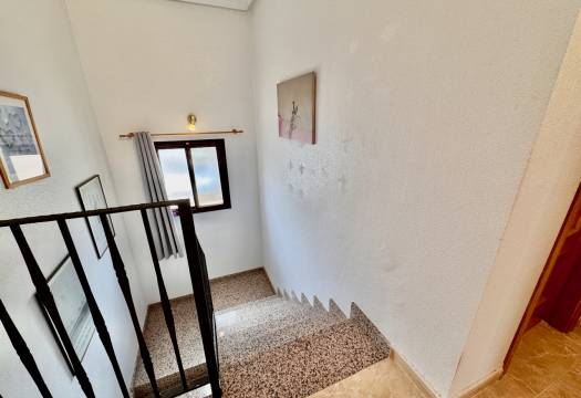 Resale - Villa - Hondon de las Nieves - Urbaniz La Montañosa