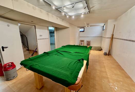 Resale - Villa - Hondon de las Nieves - Urbaniz La Montañosa