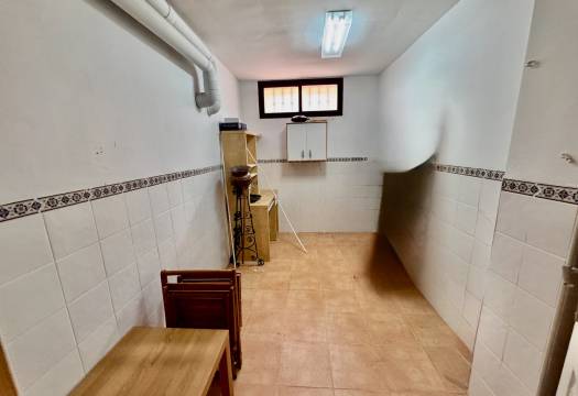 Resale - Villa - Hondon de las Nieves - Urbaniz La Montañosa