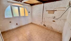 Resale - Villa - Benferri