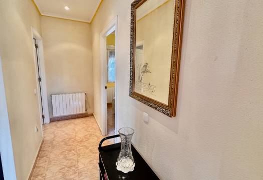 Resale - Villa - Benferri