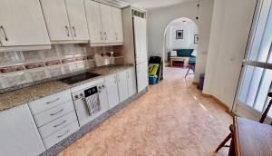 Resale - Villa - Benferri