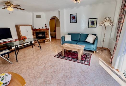 Resale - Villa - Benferri