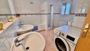 Resale - Villa - Benferri