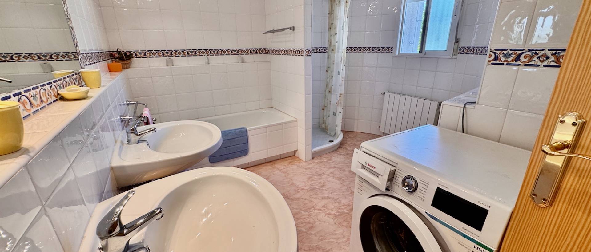 Resale - Villa - Benferri