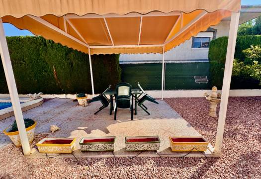 Resale - Villa - Benferri