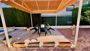 Resale - Villa - Benferri