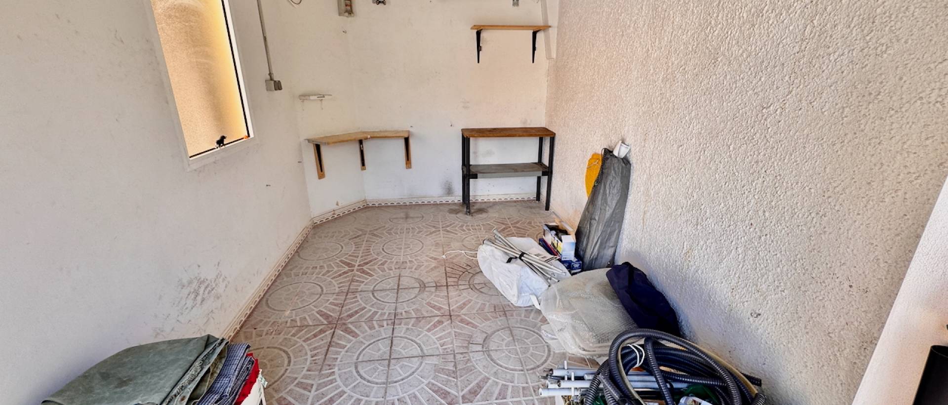 Resale - Villa - Benferri