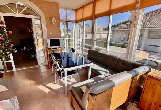 Resale - Villa - Benferri