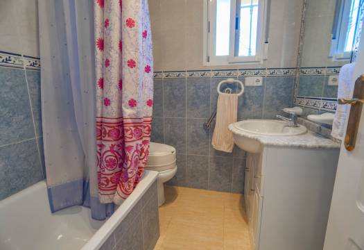 Resale - Villa - Guardamar del Segura - El Raso