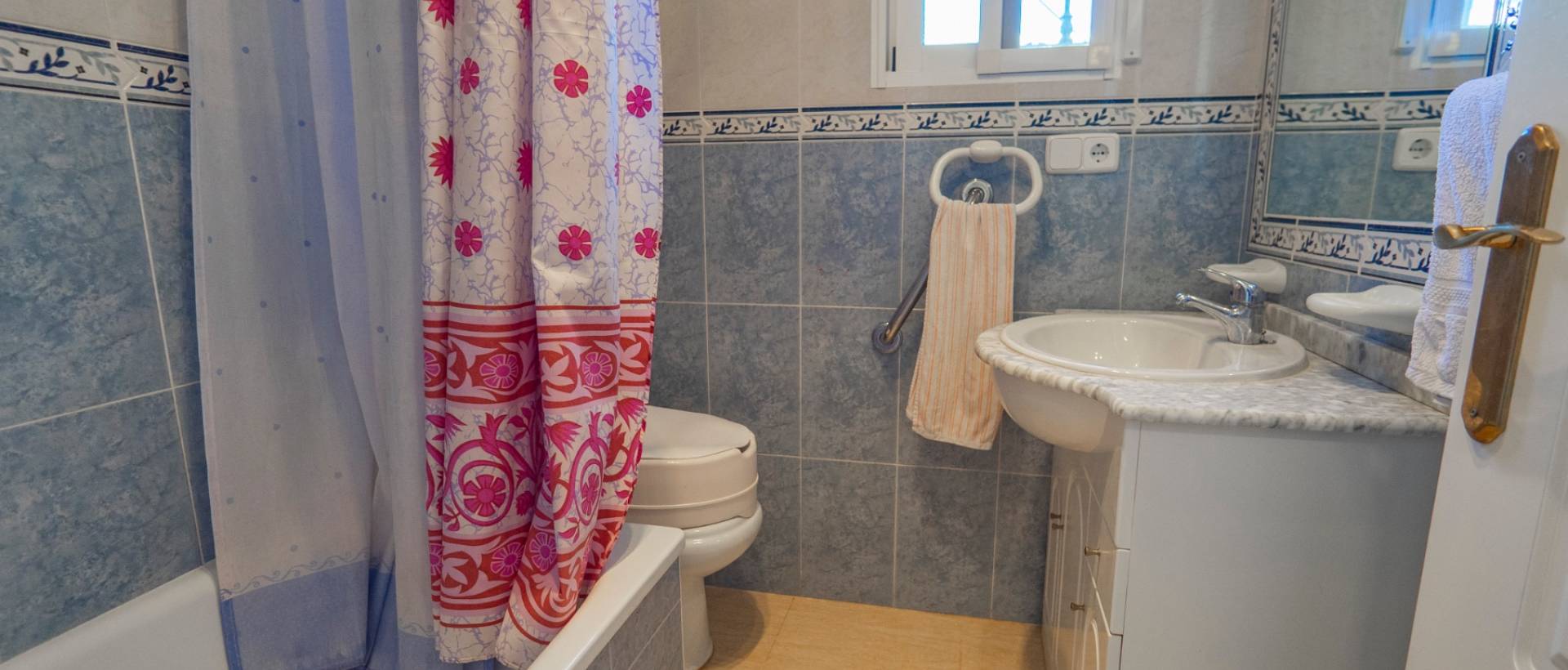 Resale - Villa - Guardamar del Segura - El Raso