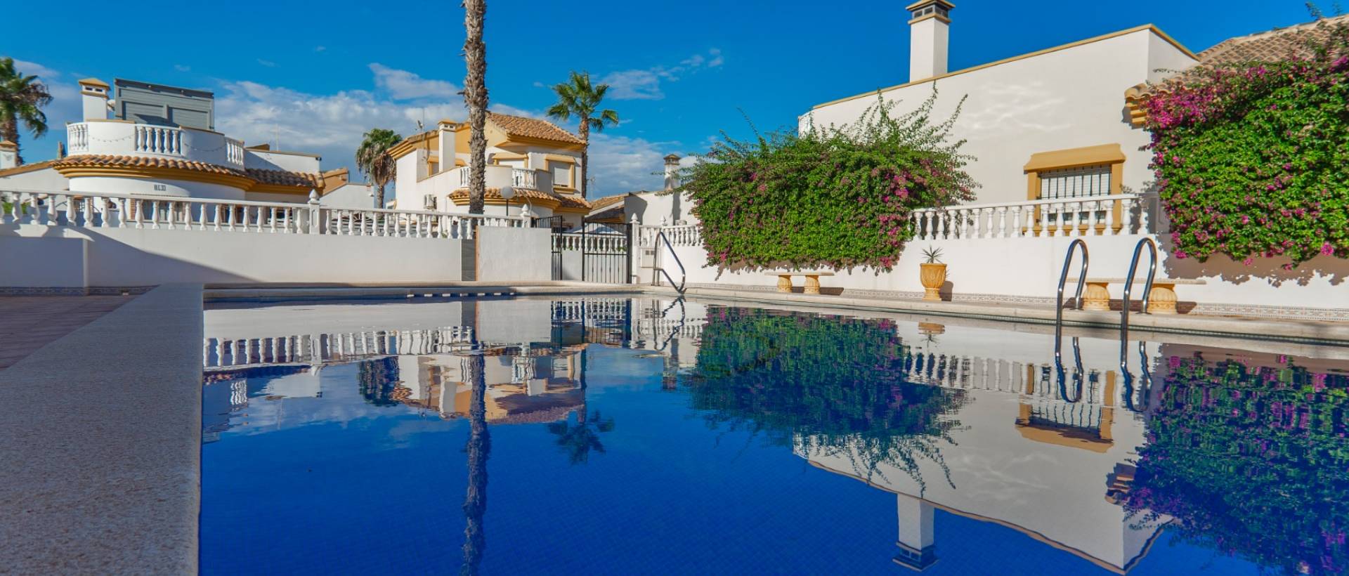 Resale - Villa - Guardamar del Segura - El Raso