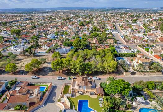 Resale - Villa - Ciudad Quesada