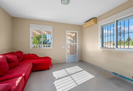 Resale - Villa - Ciudad Quesada